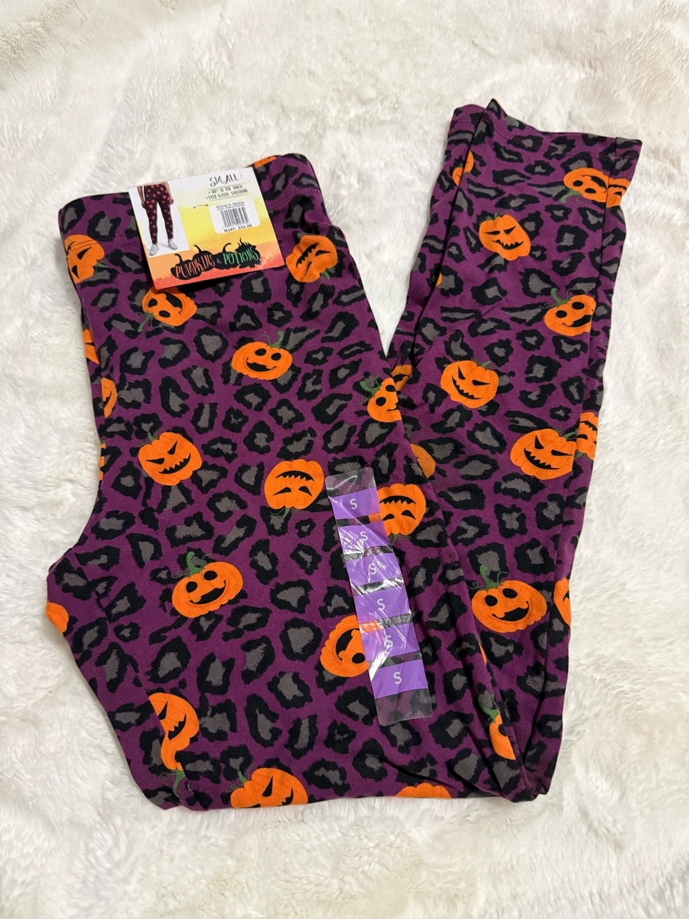 NWT Pumpkins & Potions Halloween Leggings Women's Size Small Purple